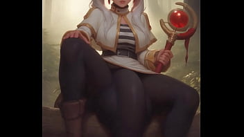 Hermosa chica de cabello blanco sentada en el bosque