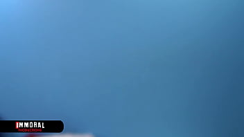 Keisha grey's blowjob makes travis spew cum all over her tits