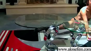 Amateur teen girl love to play with vibrator movie 23