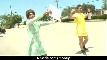 Amateur Chick Takes Money For A Fuck 18 thumbnail
