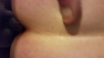 Cumming on bbw ass
