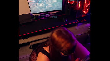 Training for the battlefield 6 launch but my friend came to call me to fuck her