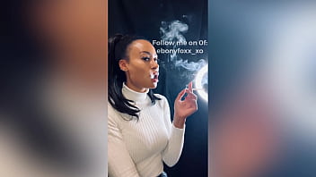 Leaked video of gorgeous smoking fetish model ebony foxx