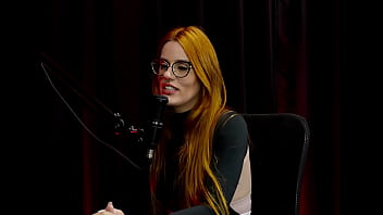 Questionava tudo namora o melhor amigo pediu para ir no puteiro e decidiu ir na casa de swing por causa do parceiro bella ruiva watch sheer red