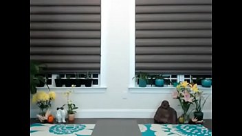 Ugly Flat Chested American Cam Bitch thumbnail