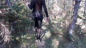 Preview milf walks in pantyhose and high heels