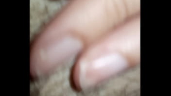 New video fica pisciata e pelosissima