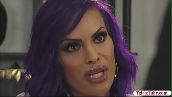 Boss Ladyboy Foxxy Didnt Expect Her Employee Can Fuck So Good thumbnail