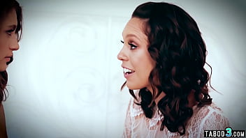 Big boobed slut licking her skinny stepsis fresh cunt