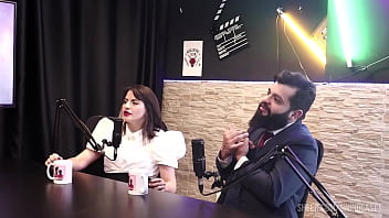 Colocou o braço na buceta safadeza da lady snow e lord kenobi no swing cast com tifany rocha watch sheer red