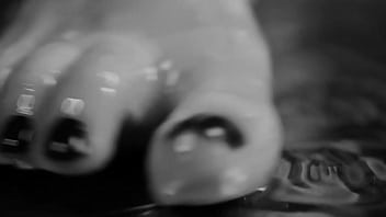 Update about why i am posting less but will post more i need to get a new home and time is running out⏳ i’m