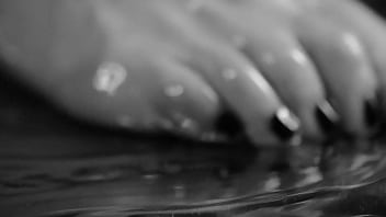 Update about why i am posting less but will post more i need to get a new home and time is running out⏳ i’m