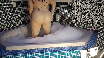 Vivi guedez a needy wife who was dying to fuck and her husband only thought about playing video games