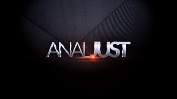 Georgia peach loves having anal