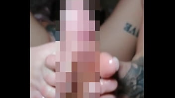 Nouveau teaser gratuit footjob fetish la vidéo complète et non flouté