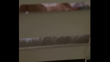 Me espia mientras me tocaba y me hizo venirme