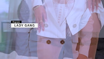 Sexy lady gang begs for anal fucking and creampie