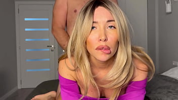 Milf wanted to fuck with a yoga trainer