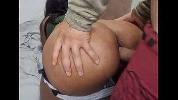 Vean como le queda abierto el culo a mi venezolana