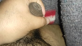 Pensaba en la puta que me folle el otro dia y no aguante