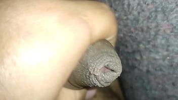 Pensaba en la puta que me folle el otro dia y no aguante