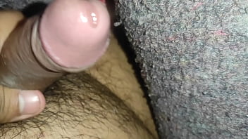 Pensaba en la puta que me folle el otro dia y no aguante