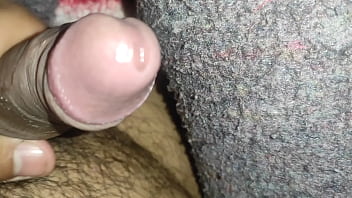 Pensaba en la puta que me folle el otro dia y no aguante