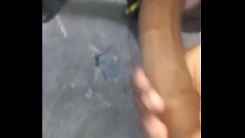 Enpeada latina muy puta quiere aumento sexo oral en