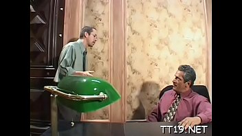 Salacious beauty daryn enjoys rear fuck