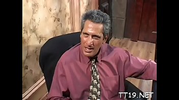 Salacious beauty daryn enjoys rear fuck