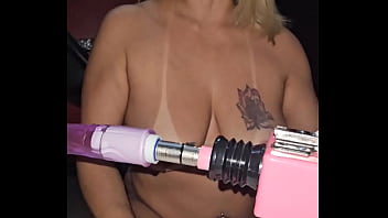 Silêncio que o professora milf esta dando a aula