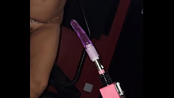 Silêncio que o professora milf esta dando a aula