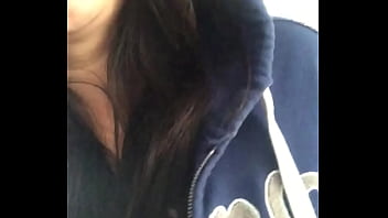 Tetona súper rica de rica como una puta muy sexy ella es mi hermanastra crystal y es la de casa