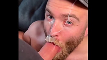 60 second double load drop watch him empty his balls twice in 60 seconds grunting like an animal each time he do