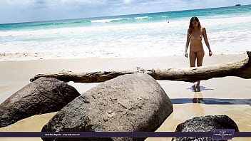 Aims elly kathleen naked pussies on the beach