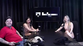Fuderam no studio do topcast ao vivo melody e monica lima cheias de tesão fodem com o negao pauzudo ex da urach