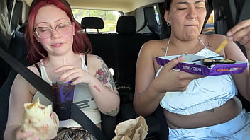 Mukbang tacobell eating