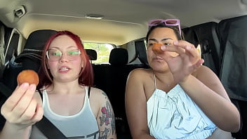 Mukbang tacobell eating