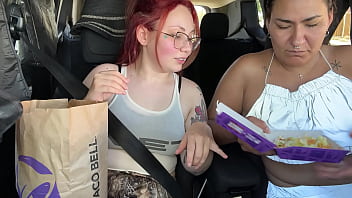 Mukbang tacobell eating