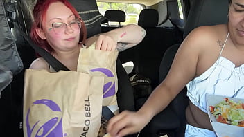 Mukbang tacobell eating
