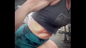 Strong af yet graceful #goals hope you’re having an awesome saturday