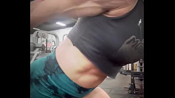 Strong af yet graceful #goals hope you’re having an awesome saturday