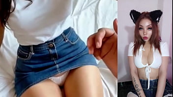 Linda teen experimentando un intenso anal masturbandome con ia