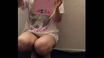 Me aburrí y juego conmigo misma