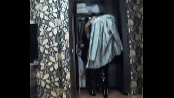 Before i taste you i want to try on some fur clothes for you #milf #pov #latina #bigass #romance #joi #fetish