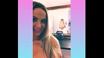 Pornstar showing off on her break