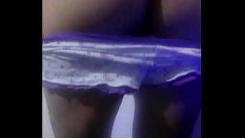 Muestro mis nalguitas