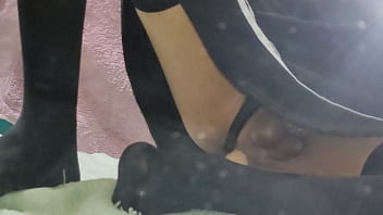 Penetración Anal Con Dildo De 25 Cm thumbnail