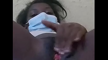 Jocilena she is trying to squirt