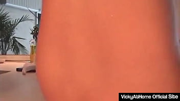 Horny lesbians vicky vette & carmen valentina eat their pink muffs